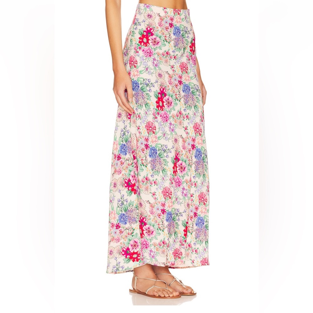 Gwen skirt in pink and sand floral, Brand: Favorite Daughter, size small